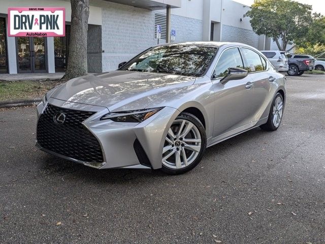 2024 Lexus IS 300