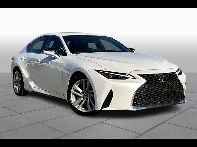 2024 Lexus IS 300