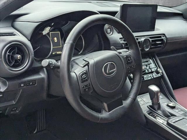 2024 Lexus IS 300