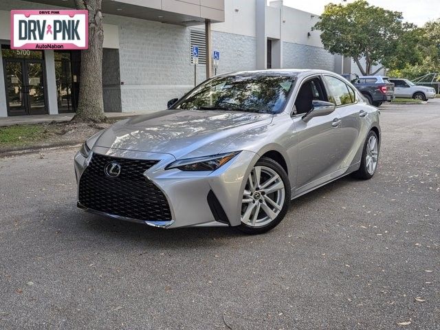 2024 Lexus IS 300