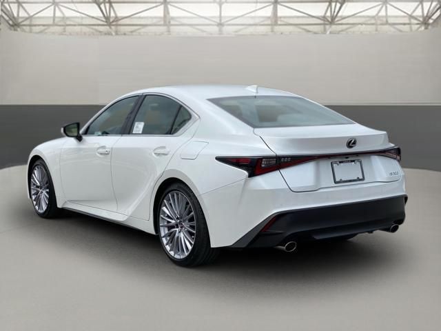 2024 Lexus IS 300