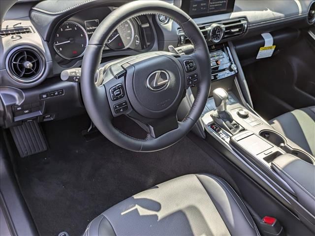 2024 Lexus IS 300