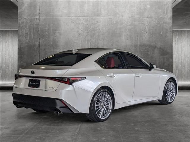 2024 Lexus IS 300