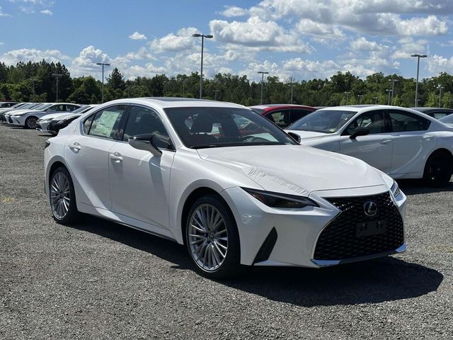 2024 Lexus IS 300