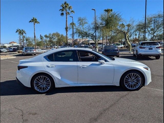 2024 Lexus IS 300