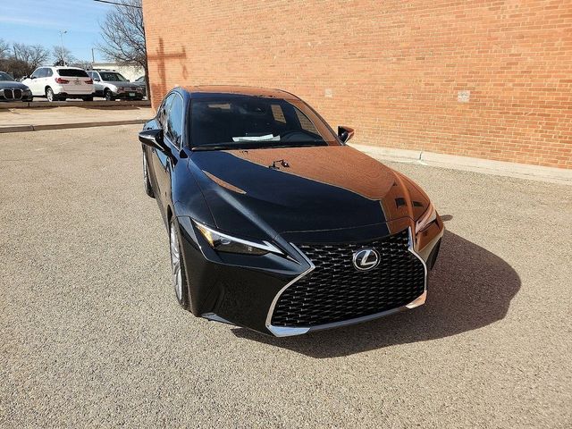 2024 Lexus IS 300