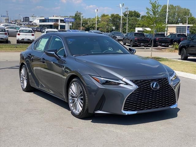 2024 Lexus IS 300