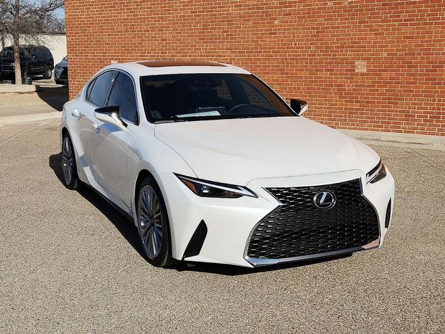 2024 Lexus IS 300