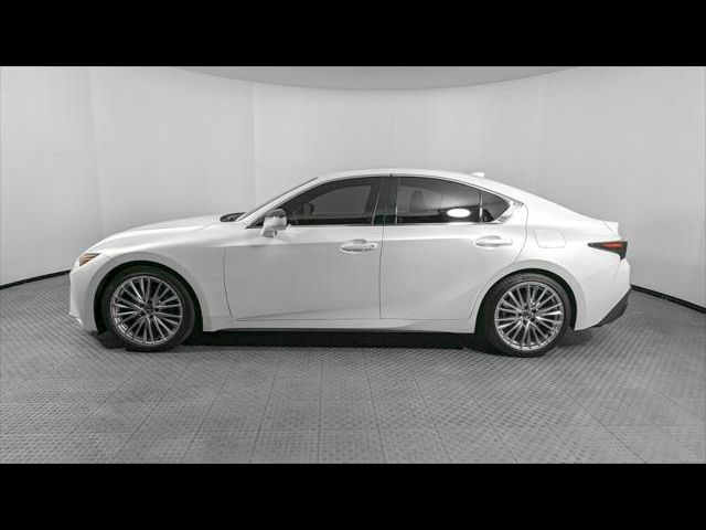 2024 Lexus IS 300