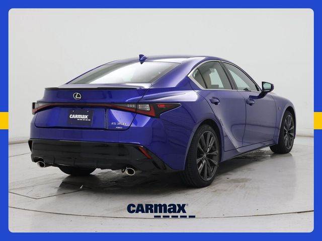 2024 Lexus IS 