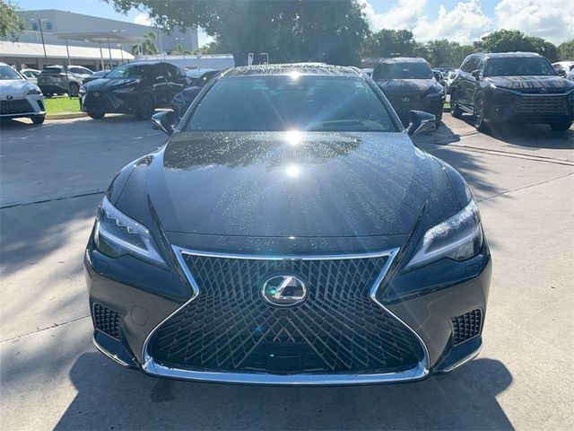 2024 Lexus LS 500h