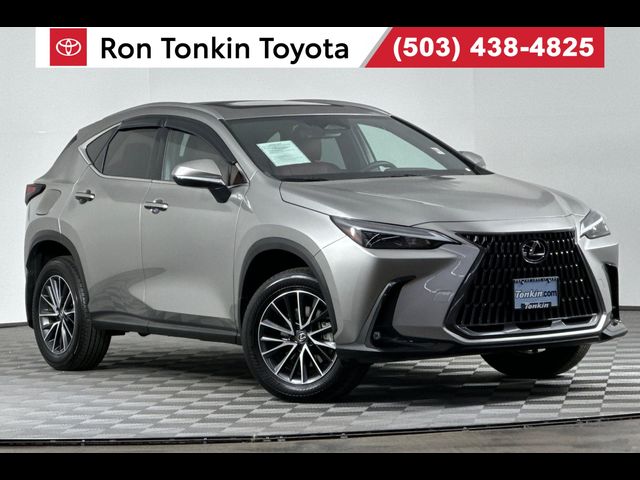 2024 Lexus NX 450h+ Luxury