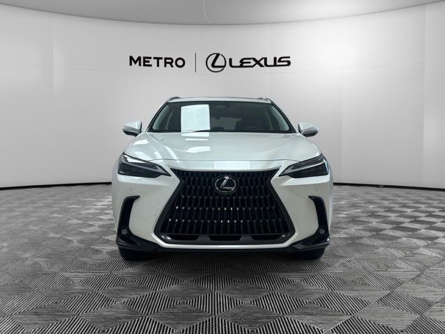 2024 Lexus NX 450h+ Luxury