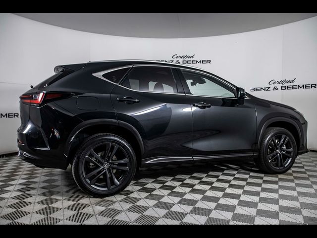 2024 Lexus NX 450h+ Luxury