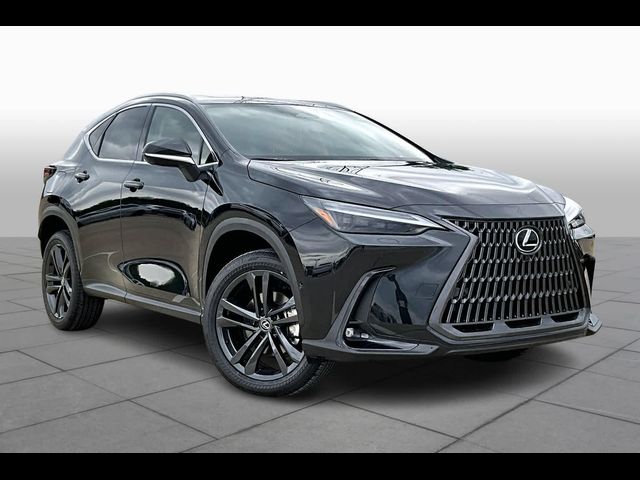 2024 Lexus NX 450h+ Luxury