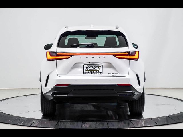 2024 Lexus NX 450h+ Luxury