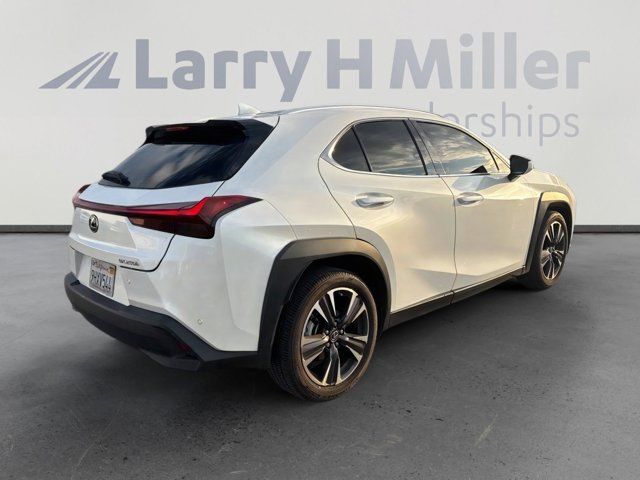 2024 Lexus UX 250h