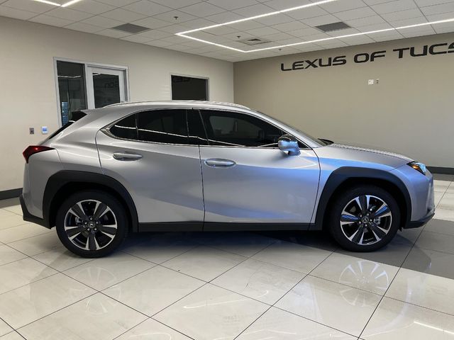 2024 Lexus UX 250h