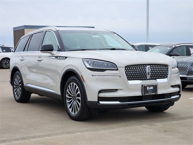 2024 Lincoln Aviator Premiere