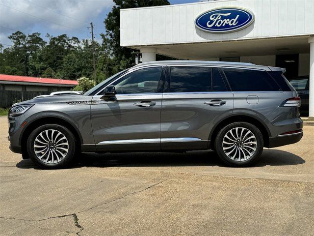 2024 Lincoln Aviator Premiere