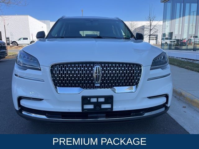 2024 Lincoln Aviator Premiere
