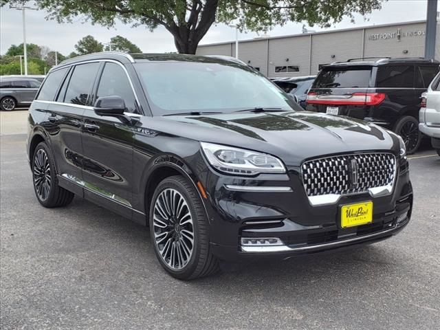 2024 Lincoln Aviator Black Label