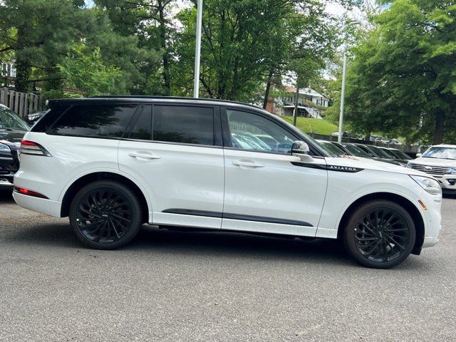 2024 Lincoln Aviator Black Label