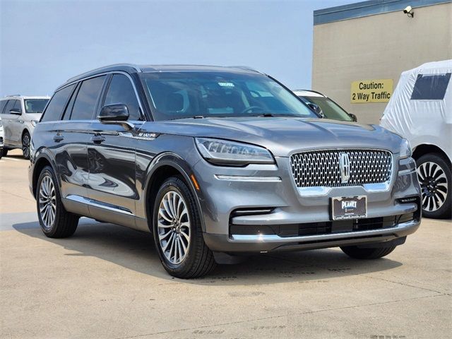 2024 Lincoln Aviator Premiere