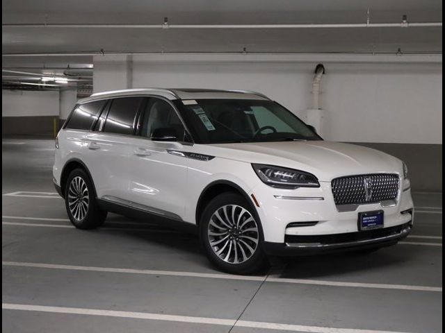 2024 Lincoln Aviator Premiere