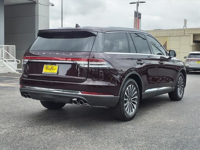 2024 Lincoln Aviator Premiere