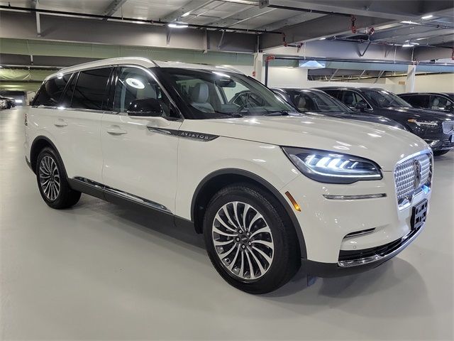 2024 Lincoln Aviator Premiere