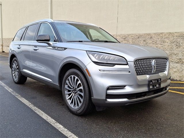 2024 Lincoln Aviator Premiere