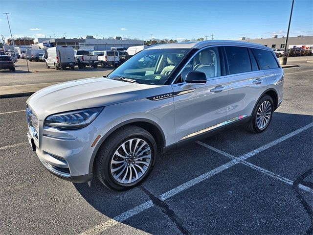 2024 Lincoln Aviator Premiere