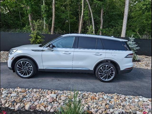 2024 Lincoln Aviator Reserve