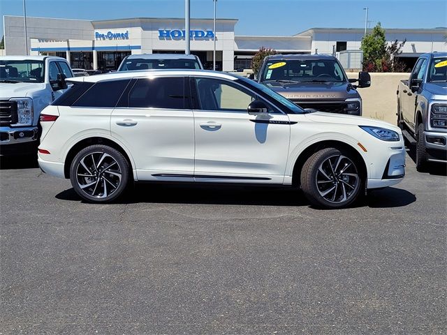 2024 Lincoln Corsair Grand Touring