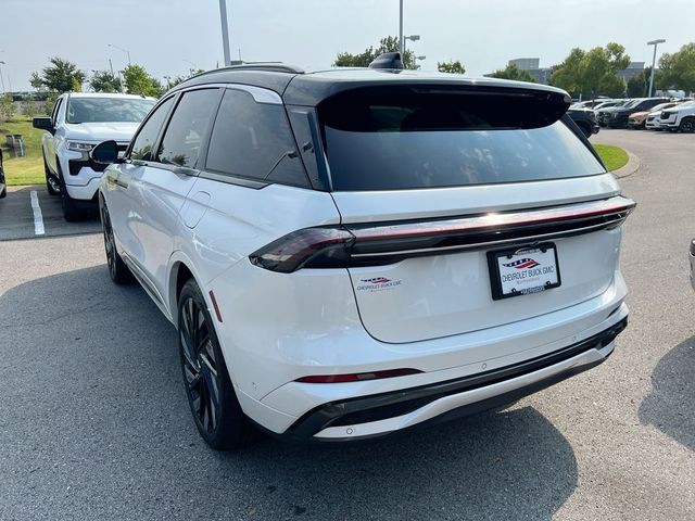 2024 Lincoln Nautilus Black Label