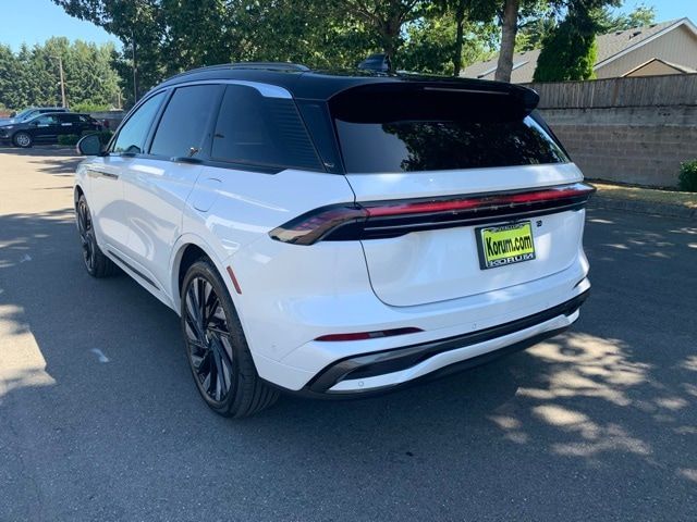 2024 Lincoln Nautilus Black Label