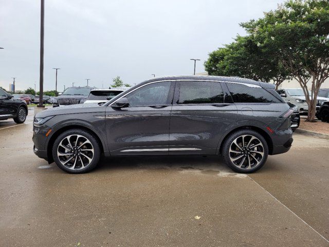 2024 Lincoln Nautilus Black Label