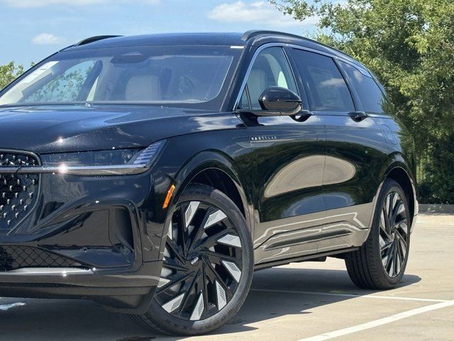 2024 Lincoln Nautilus Black Label