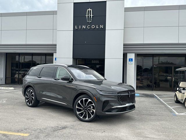 2024 Lincoln Nautilus Black Label