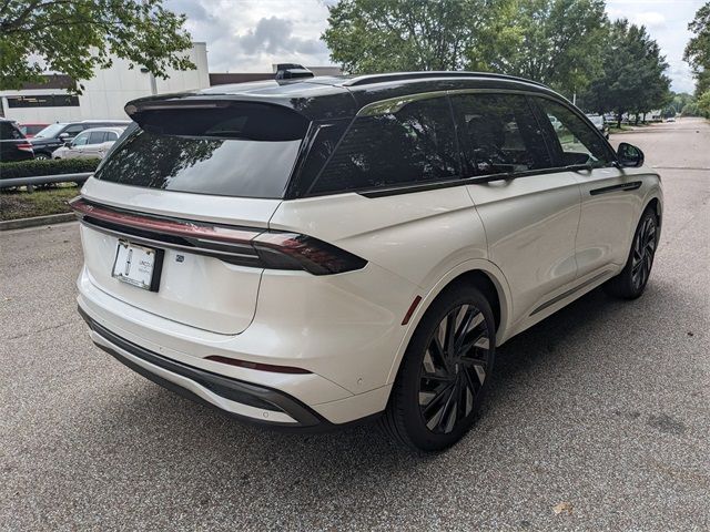 2024 Lincoln Nautilus Black Label