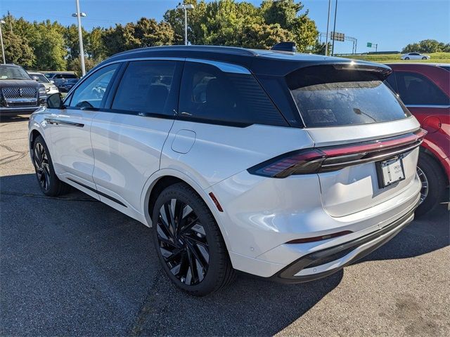 2024 Lincoln Nautilus Black Label