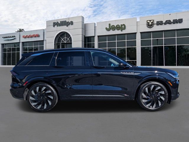 2024 Lincoln Nautilus Black Label