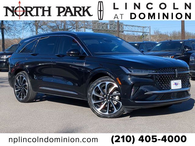 2024 Lincoln Nautilus Black Label