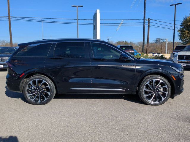 2024 Lincoln Nautilus Black Label