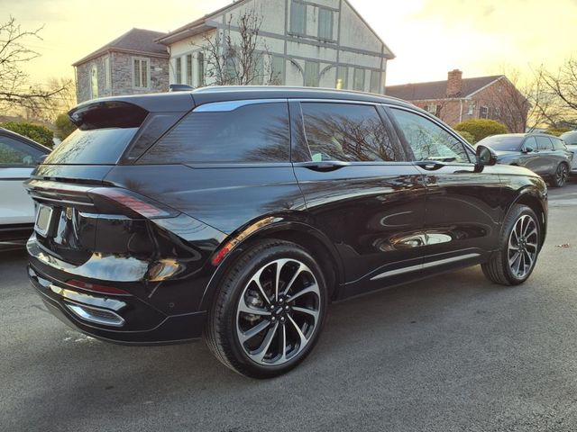 2024 Lincoln Nautilus Black Label