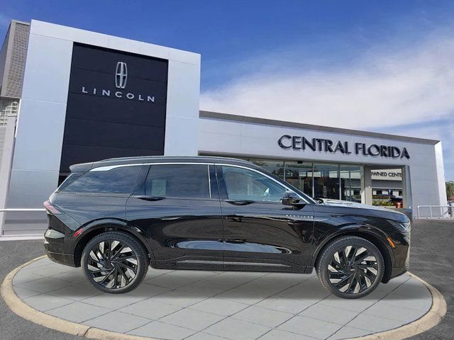 2024 Lincoln Nautilus Black Label