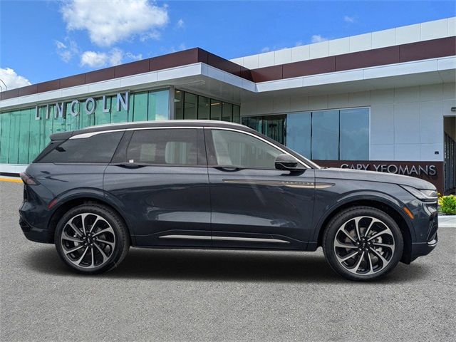 2024 Lincoln Nautilus Black Label