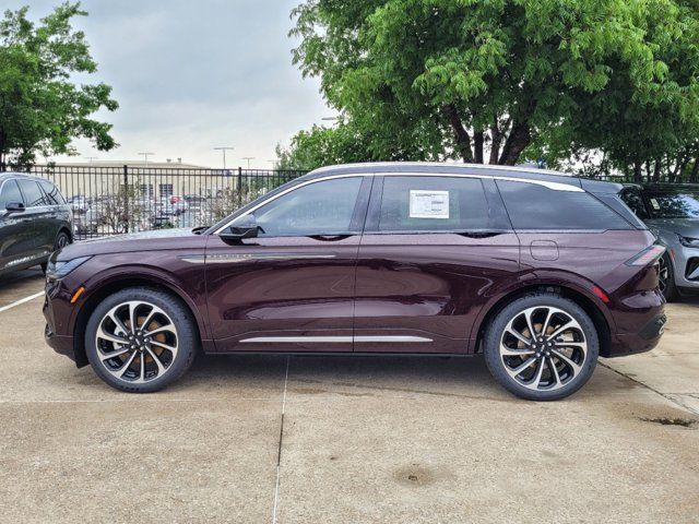 2024 Lincoln Nautilus Black Label