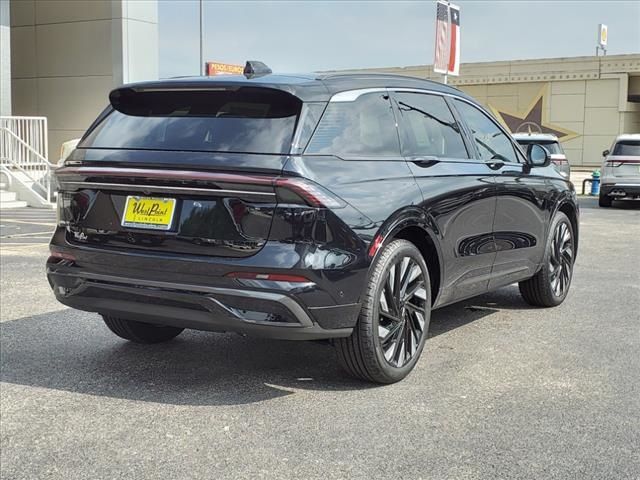 2024 Lincoln Nautilus Black Label